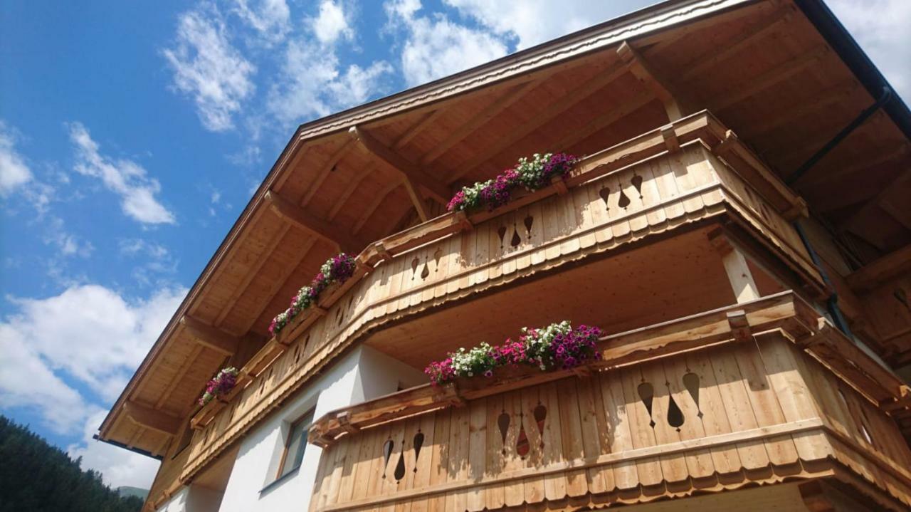 Buttererhof-Apartments Fulpmes Extérieur photo